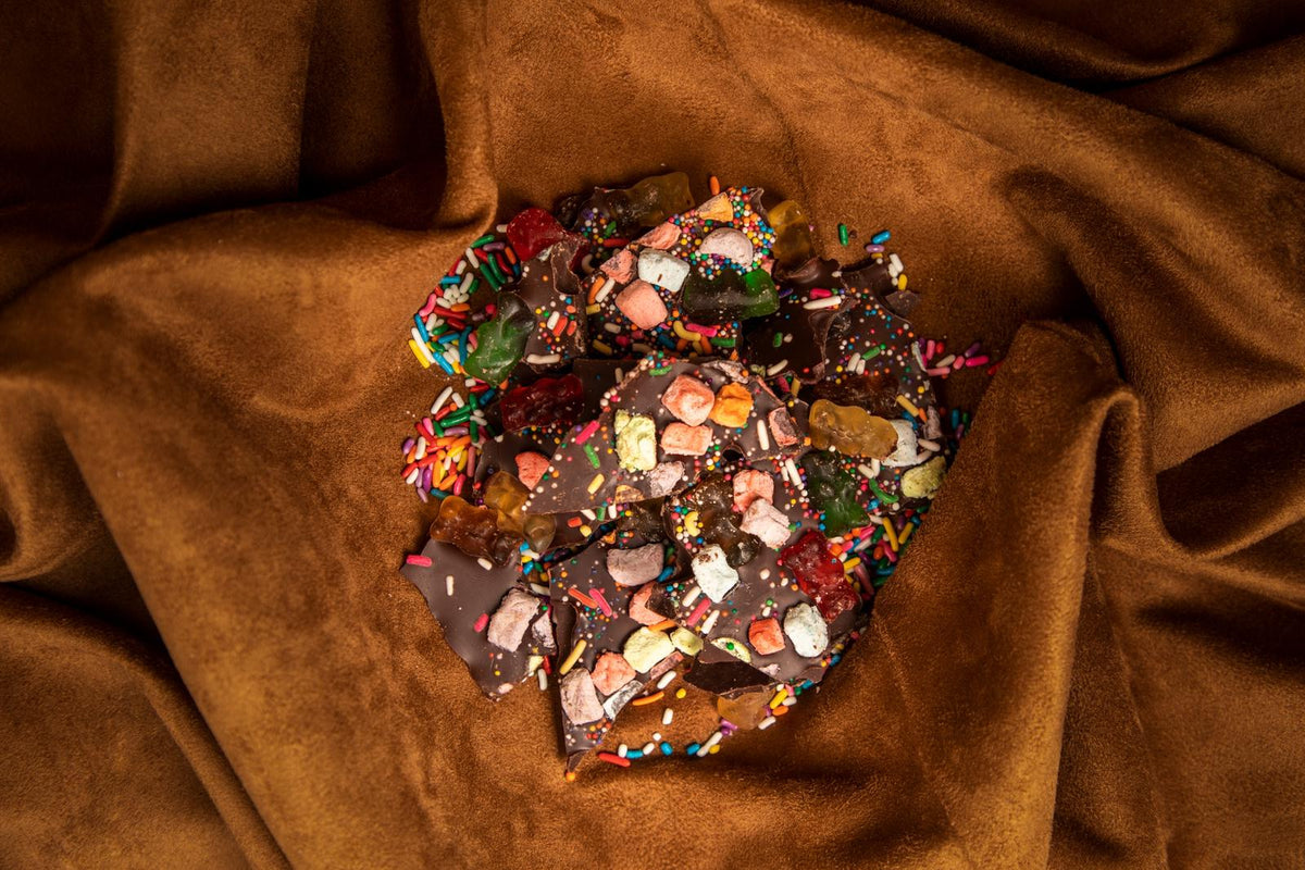 BARK PURSE - GUMMY BEAR SPRINKLE